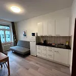Hitrental Seefeld - Kreuzstrasse Apartments