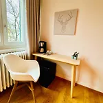 Schoenes Zimmer Mit Balkon Neben Letzigrund.