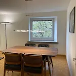 Cozy, Sunny, City Center 1 Bedroom Flat