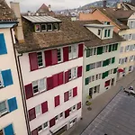 Apartment Im Herzen Der Zuercher Altstadt