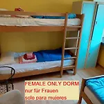 Oldtown Hostel Otter