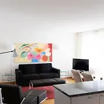 Executive 1bd Flat In The Center - Hoesch 2