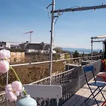 Rose Suite
