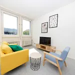 Basic & Cozy & Walkable * Zurich