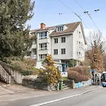 A & G Rooms Self Check-In