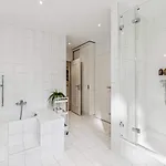 Apartment Old Town Gem By Grossmuenster Ac Free Parking Zurich