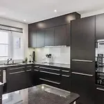 Apartment Old Town Gem By Grossmuenster Ac Free Parking *