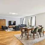 Old Town Gem By Grossmuenster Ac Free Parking Apartment *