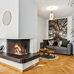 Old Town Gem By Grossmuenster Ac Free Parking *
