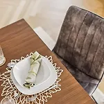 Old Town Gem By Grossmuenster Ac Free Parking Apartment Zurich