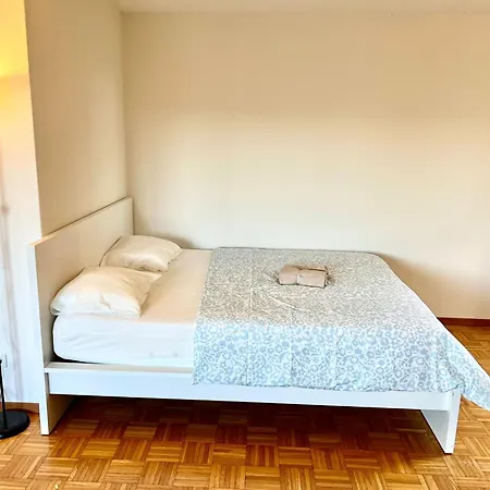 3 Room Old Town Flat - Munsterb Apartment