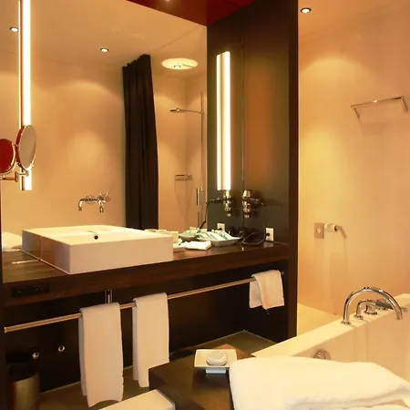 Aparthotel & Rigiblick 4*