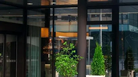 Messe By Ihg Hotel Zurich
