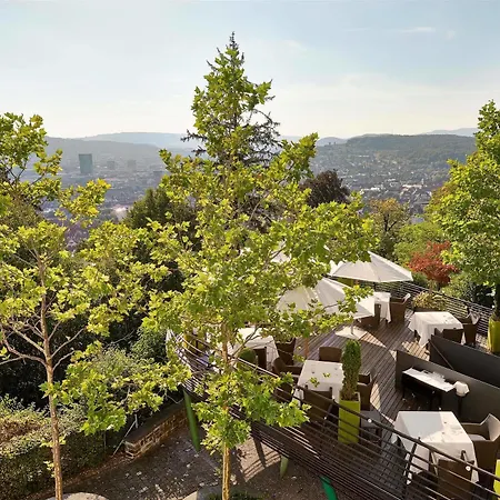 Aparthotel & Rigiblick 4*
