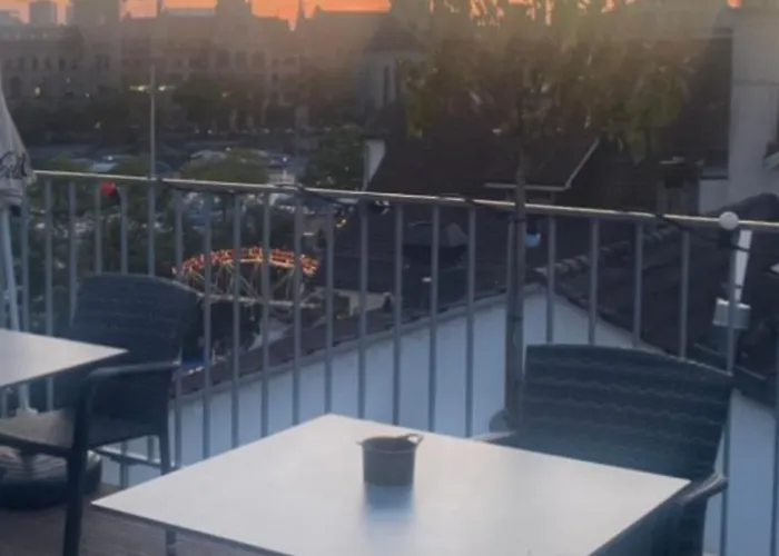 Lindis Hotel