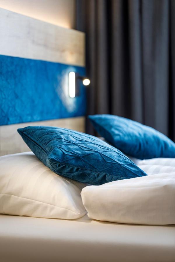 California 3* Zurich