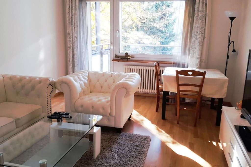 Apartment Superbly Appointed 2,5 Room, 1 Bedroom ,yes! Self Check-in! Zurich