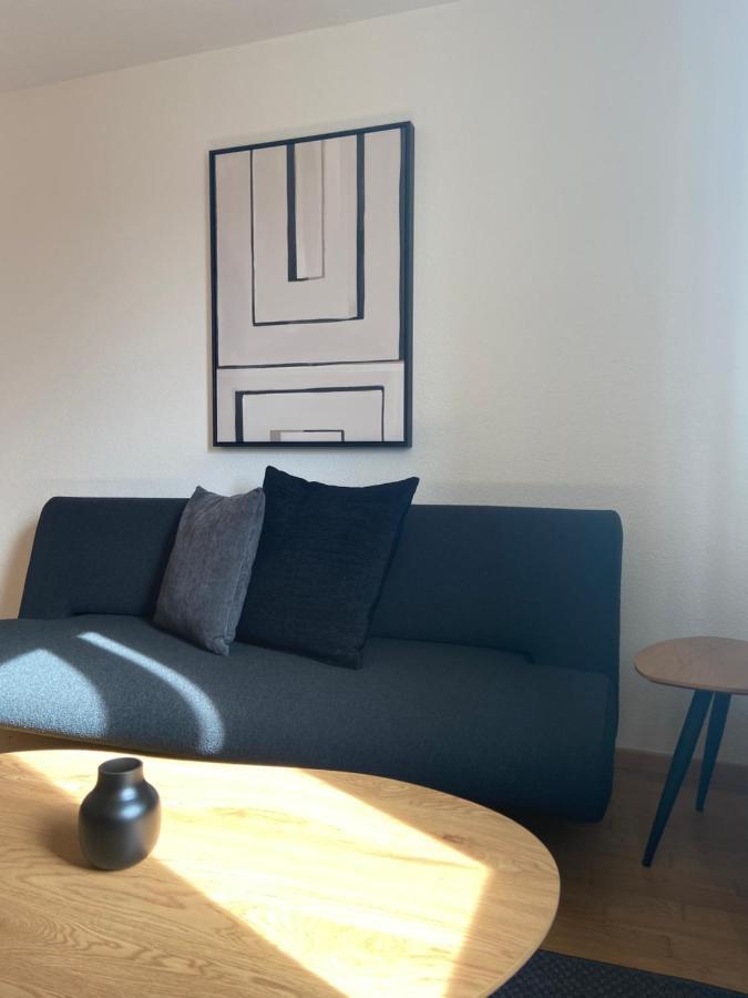 Apartment In West-eichbuehlstr 62-68