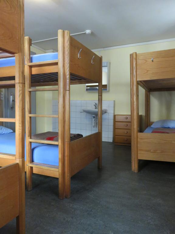 City Backpacker Biber Hostel *