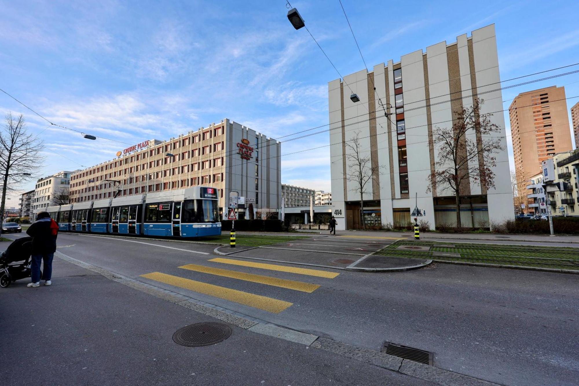 Reizendes Tiny Albisriederplatz *