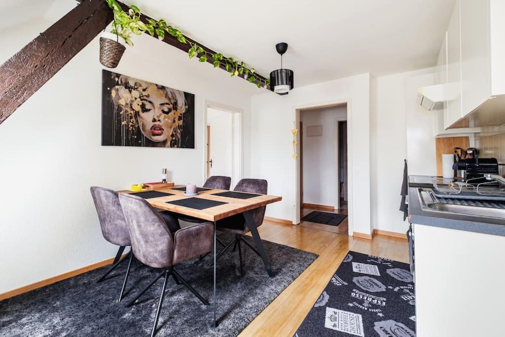 Apartment Charmante An Beliebter, Urbaner Lage