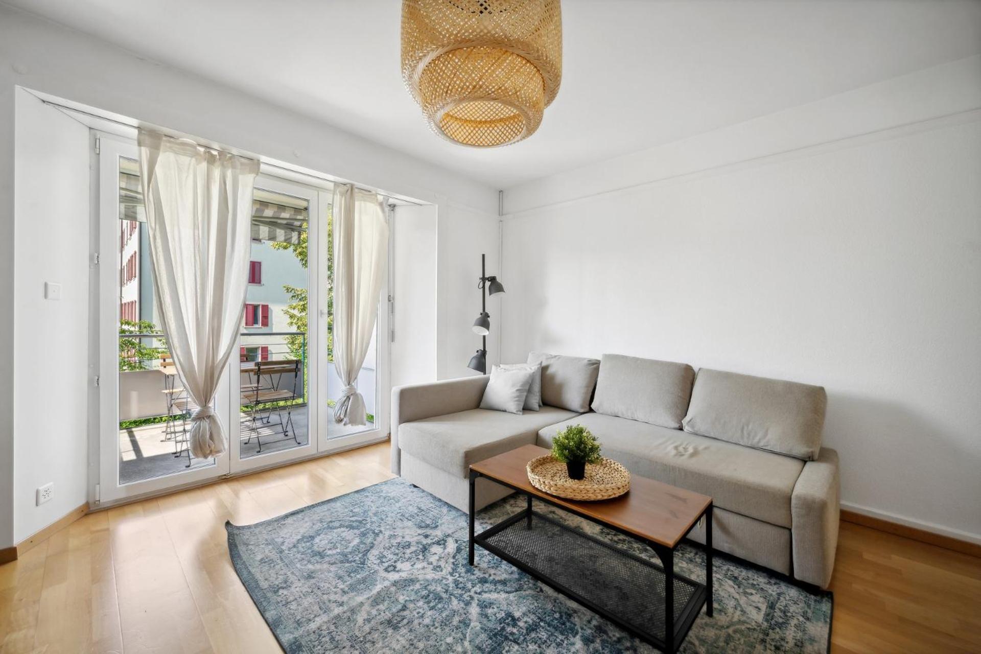 Apartment Comfortable In Oerlikon 20 Minutes Away From Airport