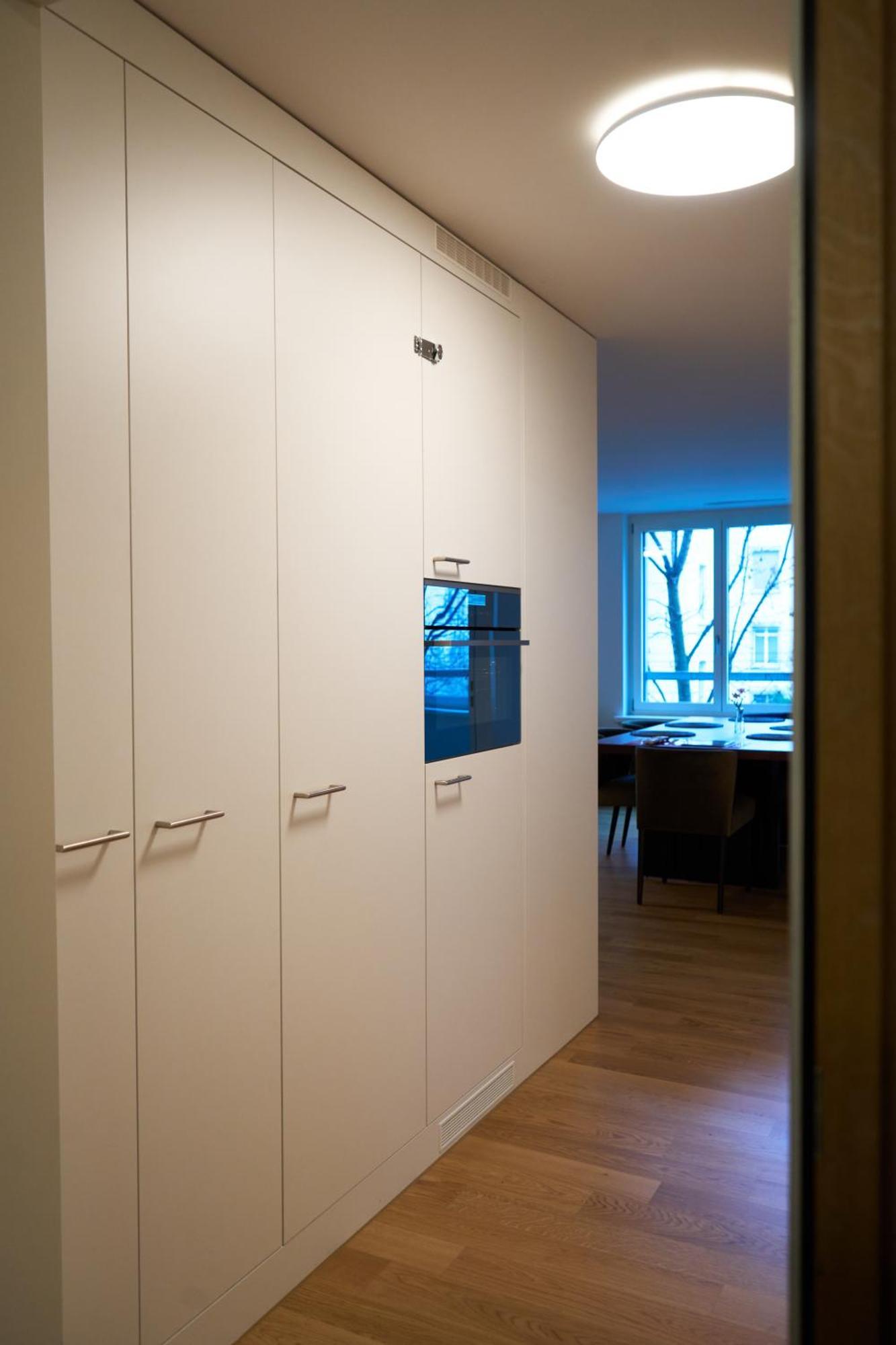 Wollishofen Station 2 Bedroom Luxury * Zurich