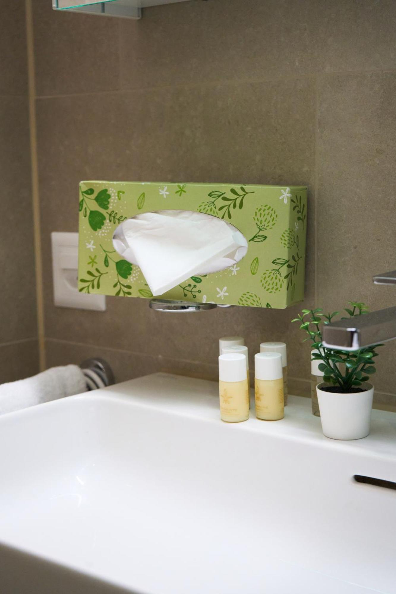 Wollishofen Station 2 Bedroom Luxury Zurich