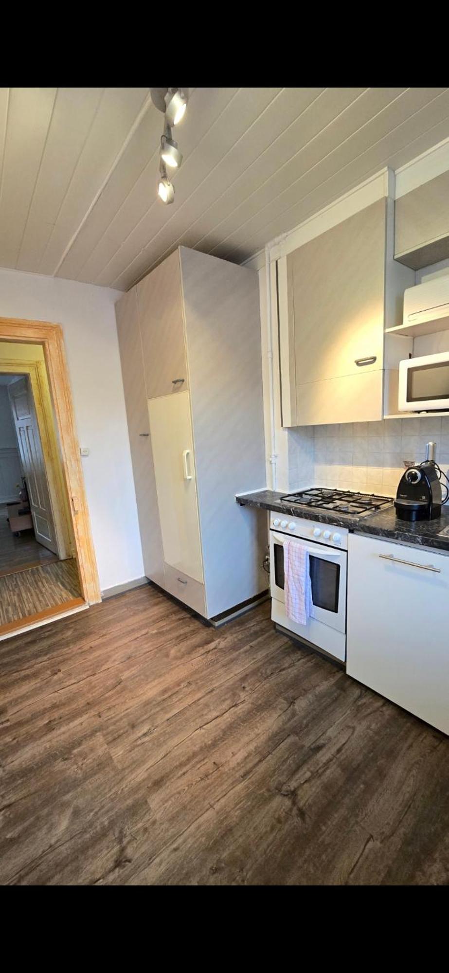 Cozy 2-bedroom In Vibrant *