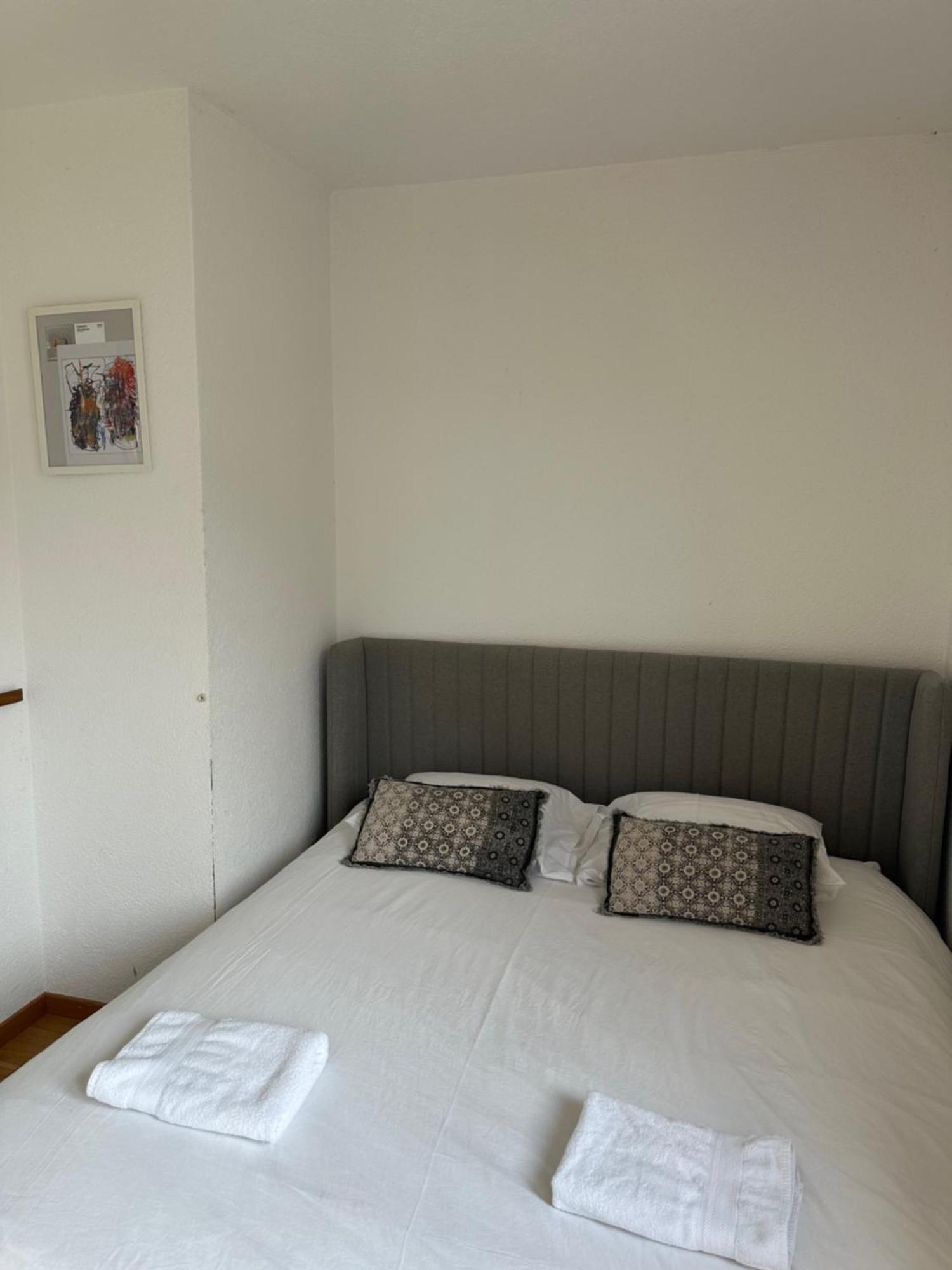 In West-eichbuehlstr 62-68 * Zurich