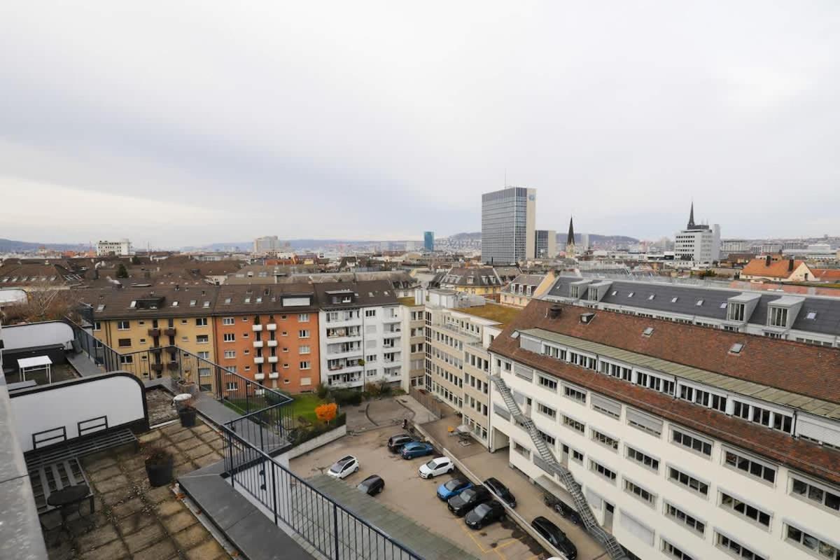 Apartment Penthouse With Jacuzzi, Sauna And Rooftop