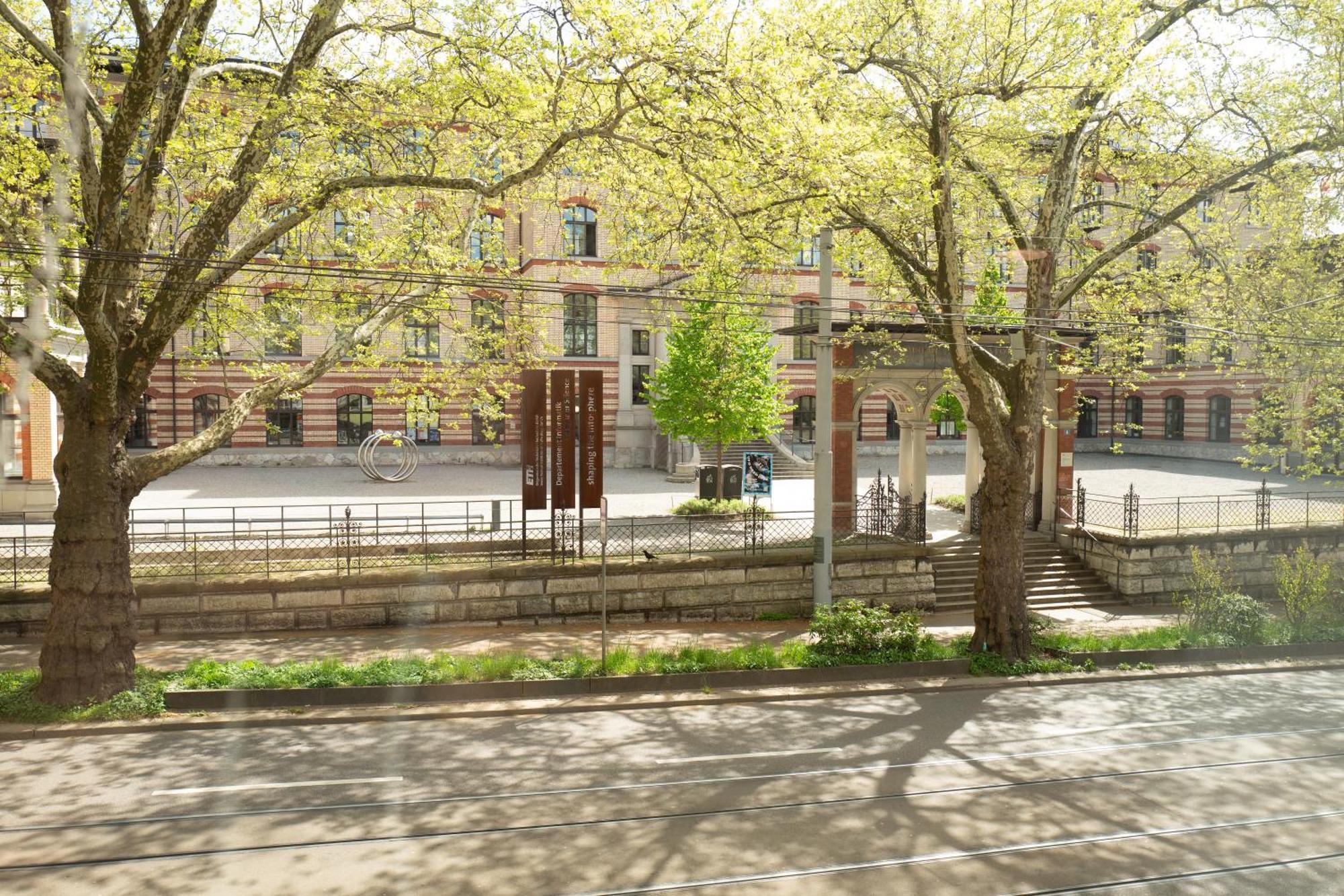 Sage - Kreis 6 * Zurich