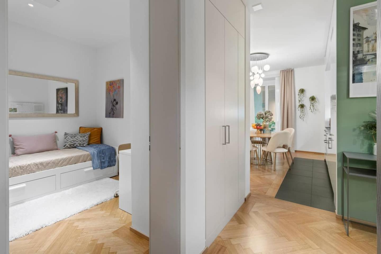 Apartment Btqcentralacfreeparkingterrace Zurich