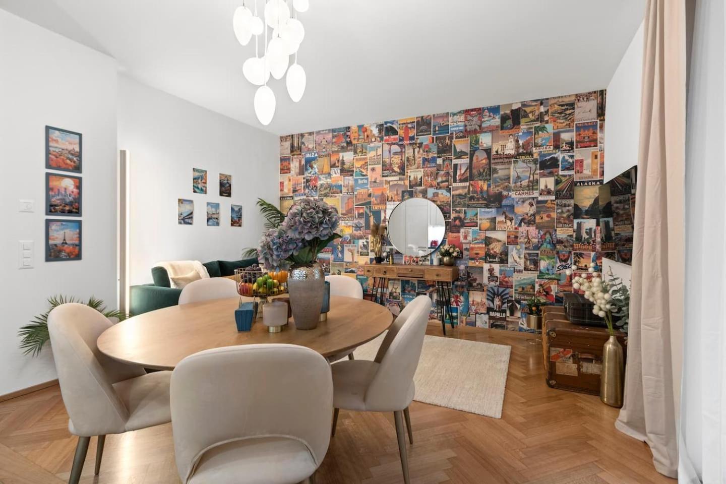 Apartment Btqcentralacfreeparkingterrace