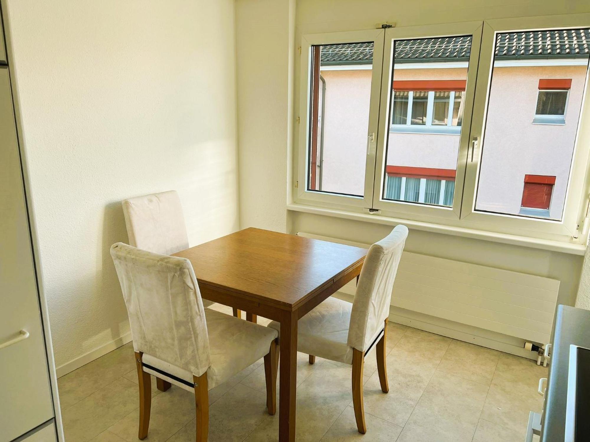 Huge Center With Balcony In Zurich, Kars Apartment *