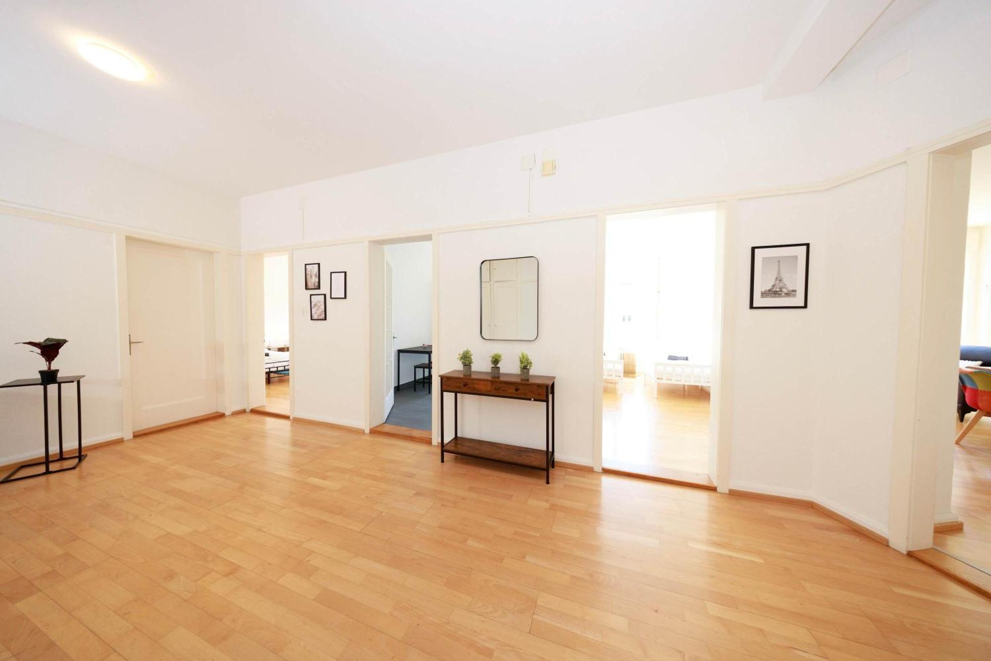 Apartment Gem Steps To Tram Family & Group Zurich