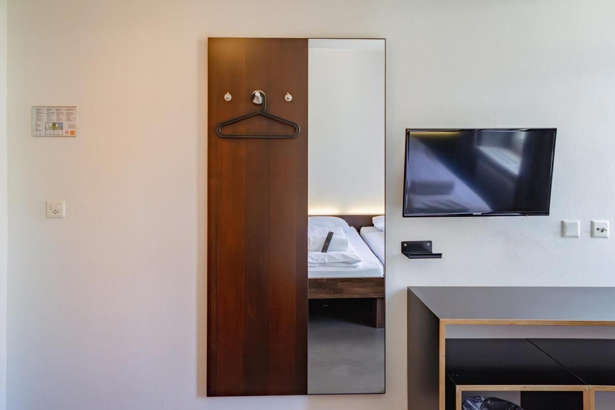 Hotel Easyhotel Centre 2*