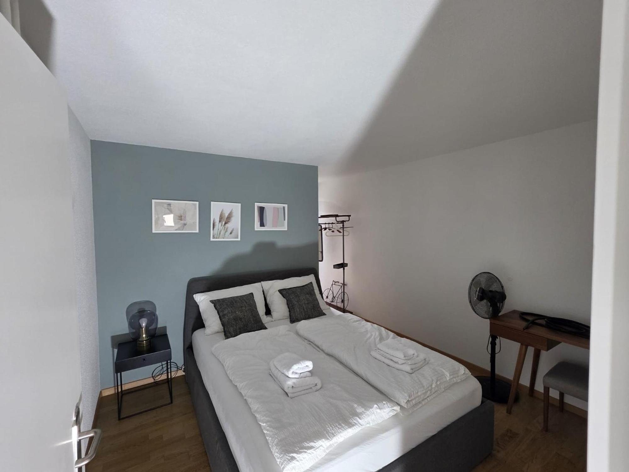 Apartment In West-eichbuehlstr 62-68