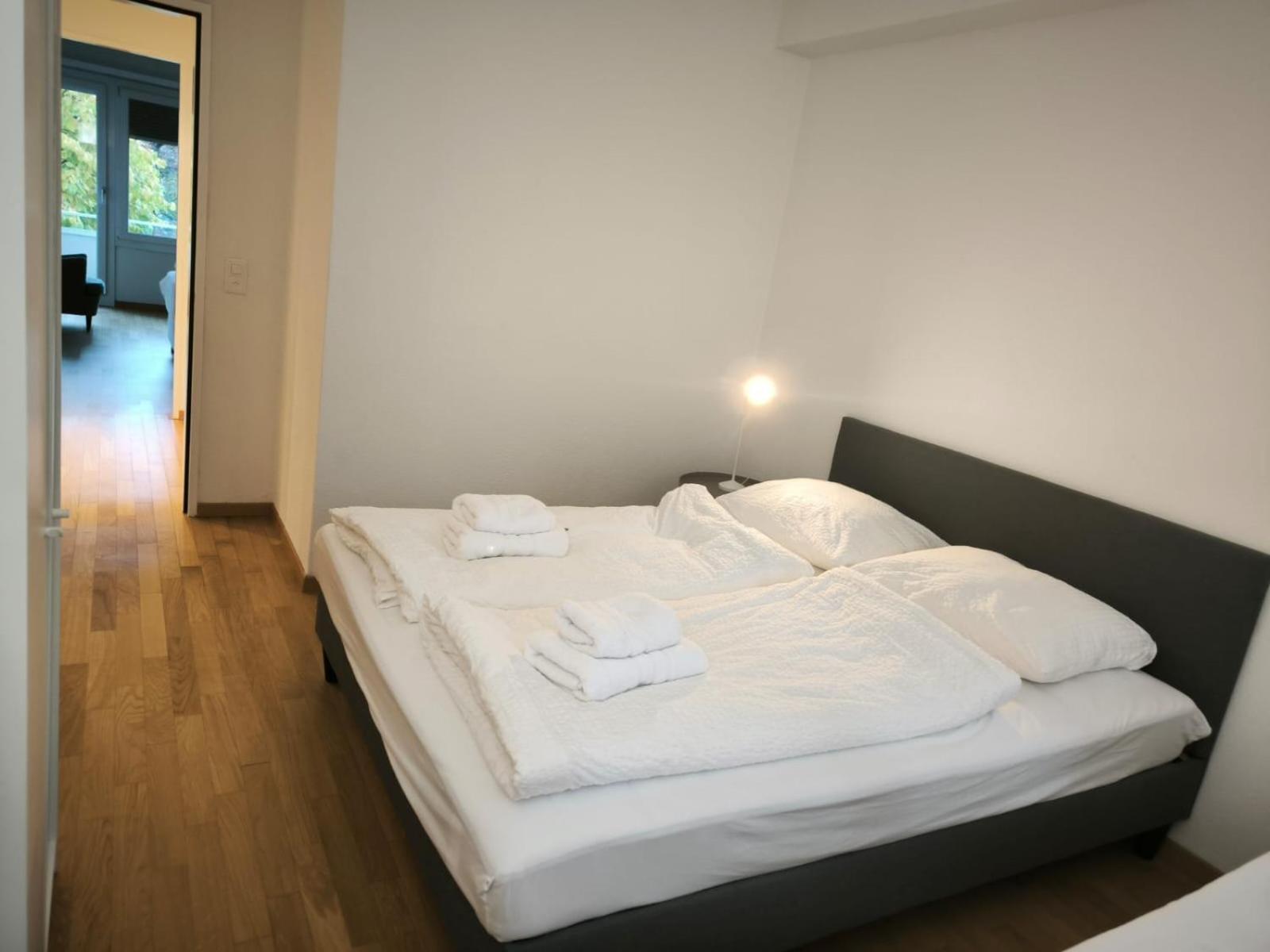 Apartment In West-eichbuehlstr 62-68 *