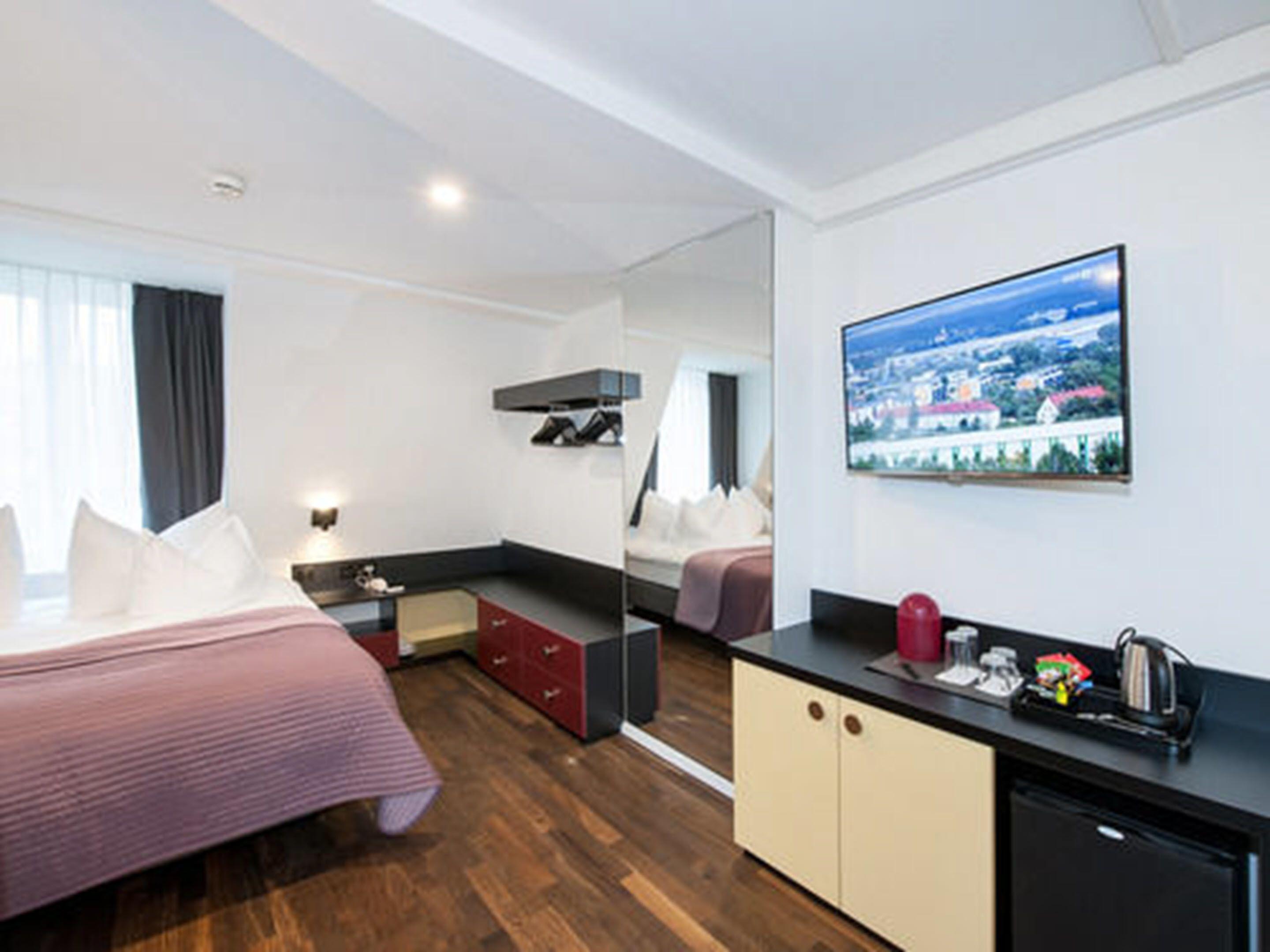 Hotel Hottingen - Near Old Town And Lake 3*