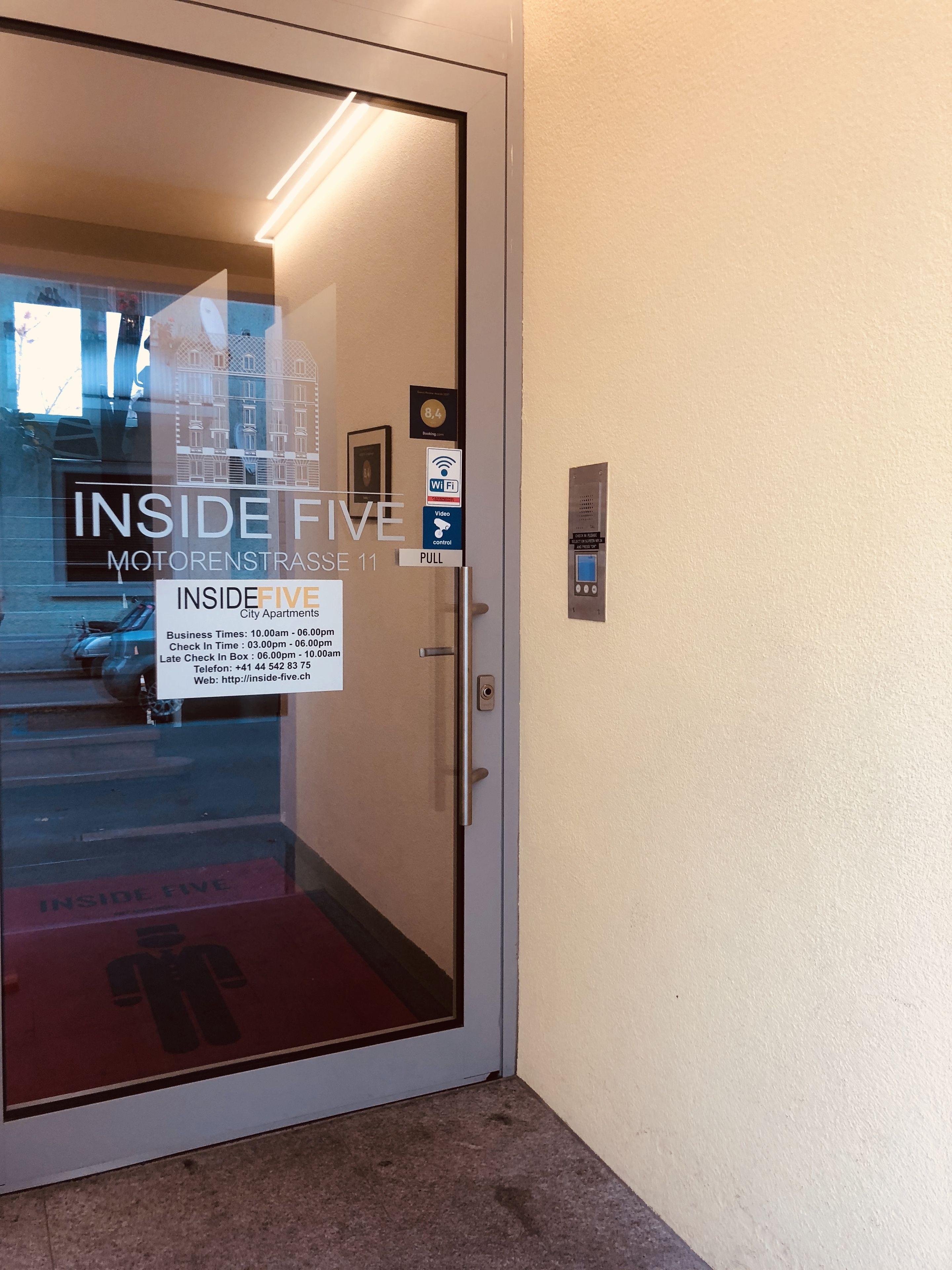 Aparthotel Inside Five 3*