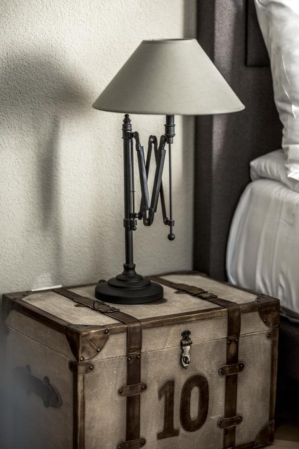 The Yard Hotel *