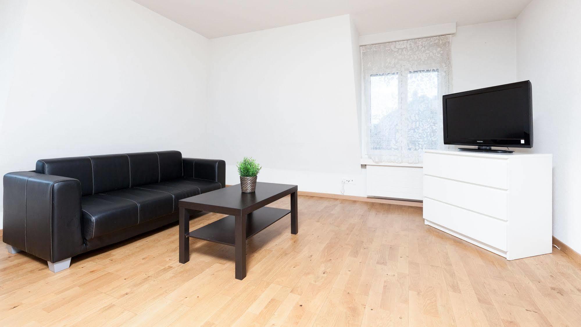 Swiss Star - Contactless Self Check-in Apartment