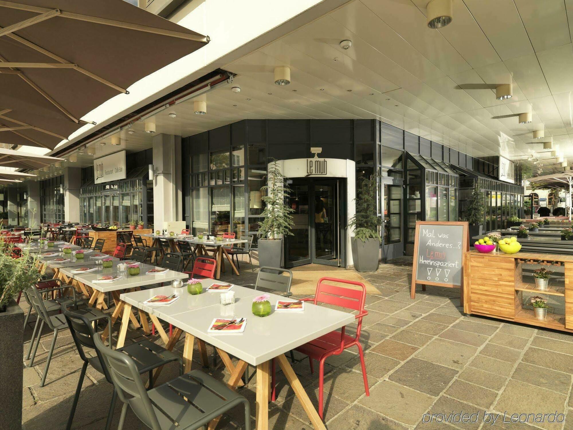 Becozy Self Check-in & Pop-up Hotel 4*