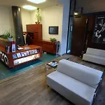X-tra Hotel 3*