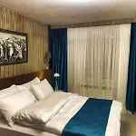 Nani City Hotel