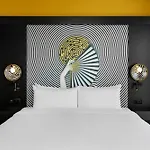 Renaissance Zurich Tower Hotel