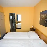 X-tra Hotel 3*