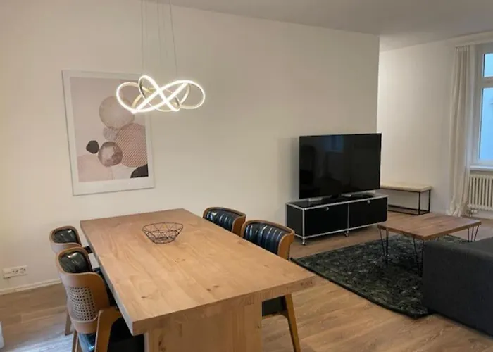 Elegant 2Br Apartment - Canal3
