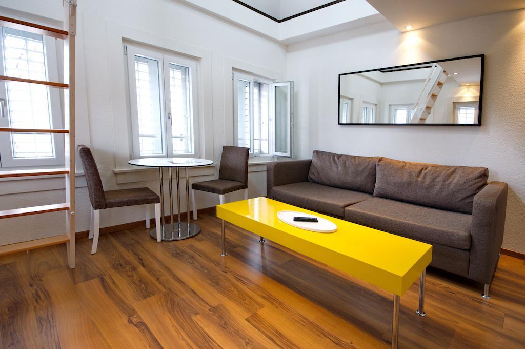 Luxury By Livingdowntown Apartment Zurich
